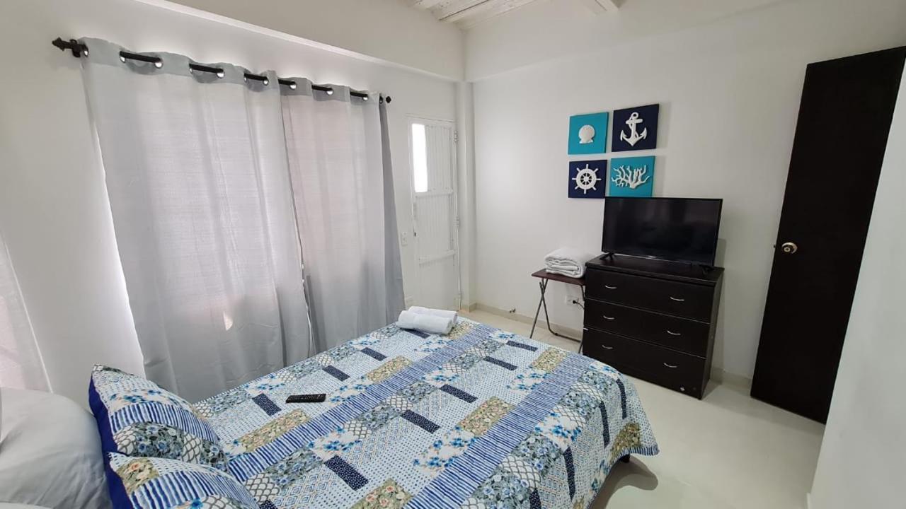 Apartamentos Turisticos Buena Vista San Andres  Exterior photo